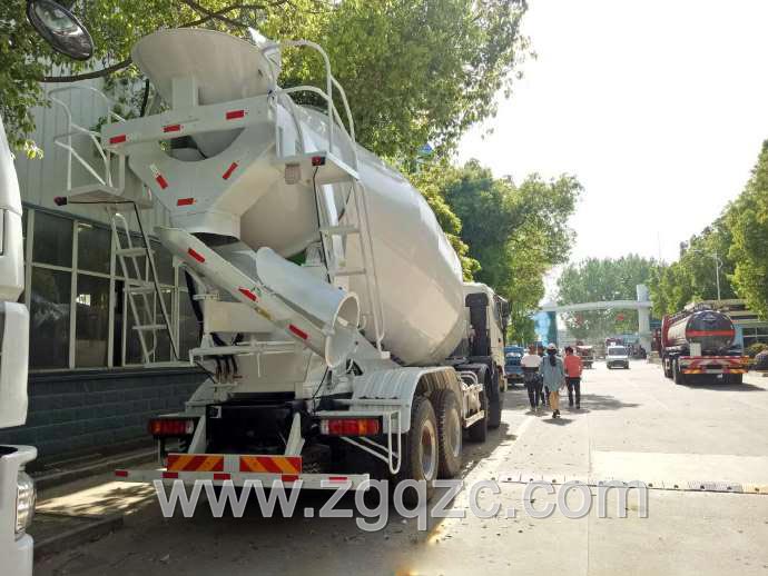 福田混凝土攪拌運(yùn)輸車 福田混凝土攪拌運(yùn)輸車