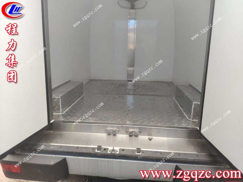 湖北程力集團(tuán) 湖北程力集團(tuán)